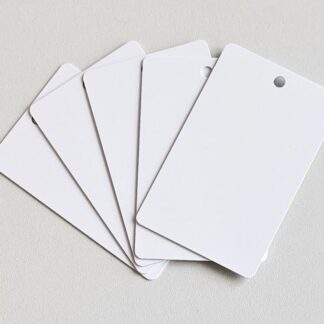 Carte plastique avec trou rond <br>0,76 mm, blanches